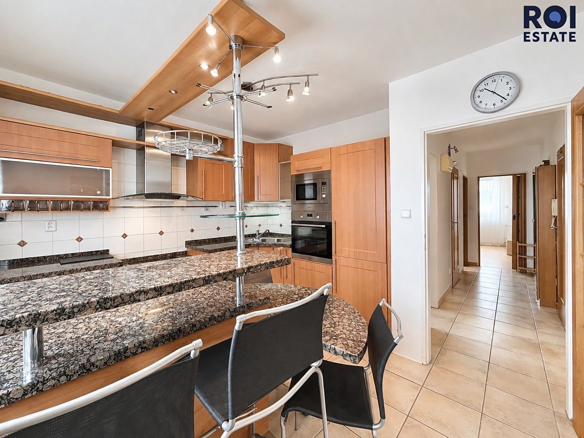 Pronájem bytu 2+1 53 m²