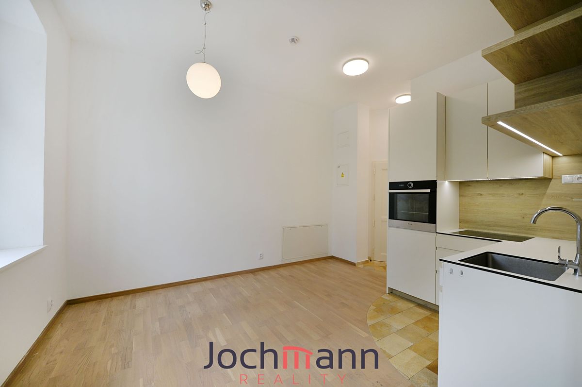 Pronájem bytu 1+kk 32 m² – fotografie 3