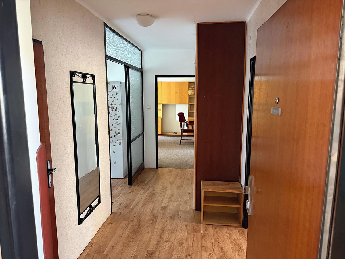 Pronájem bytu 3+1 86 m² – fotografie 2