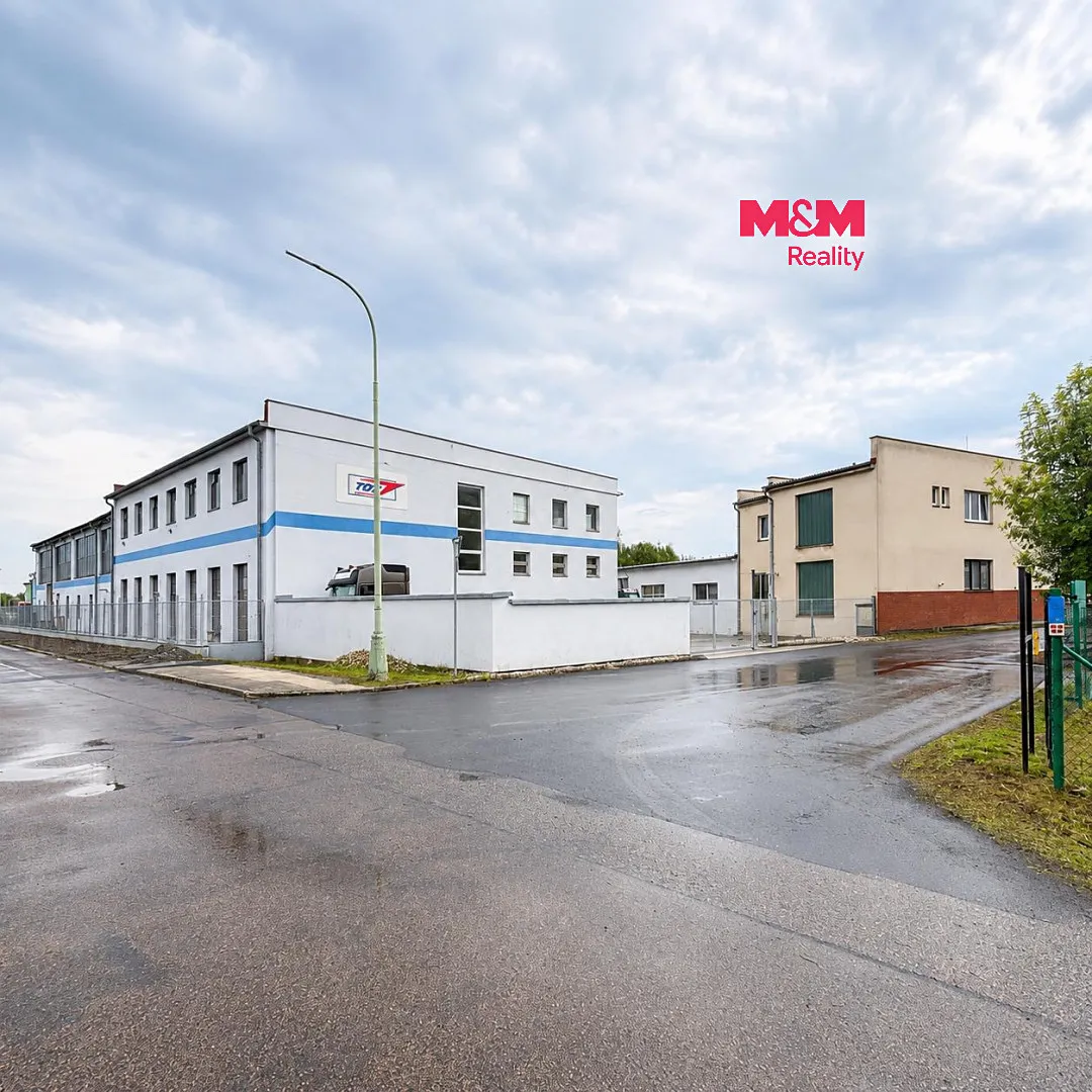 Pronájem skladového prostoru 105 m²