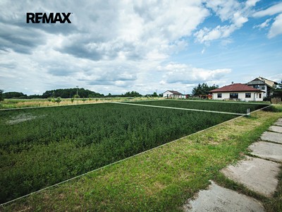 Grundstück zum Kauf, 800 m² (2 von 8)