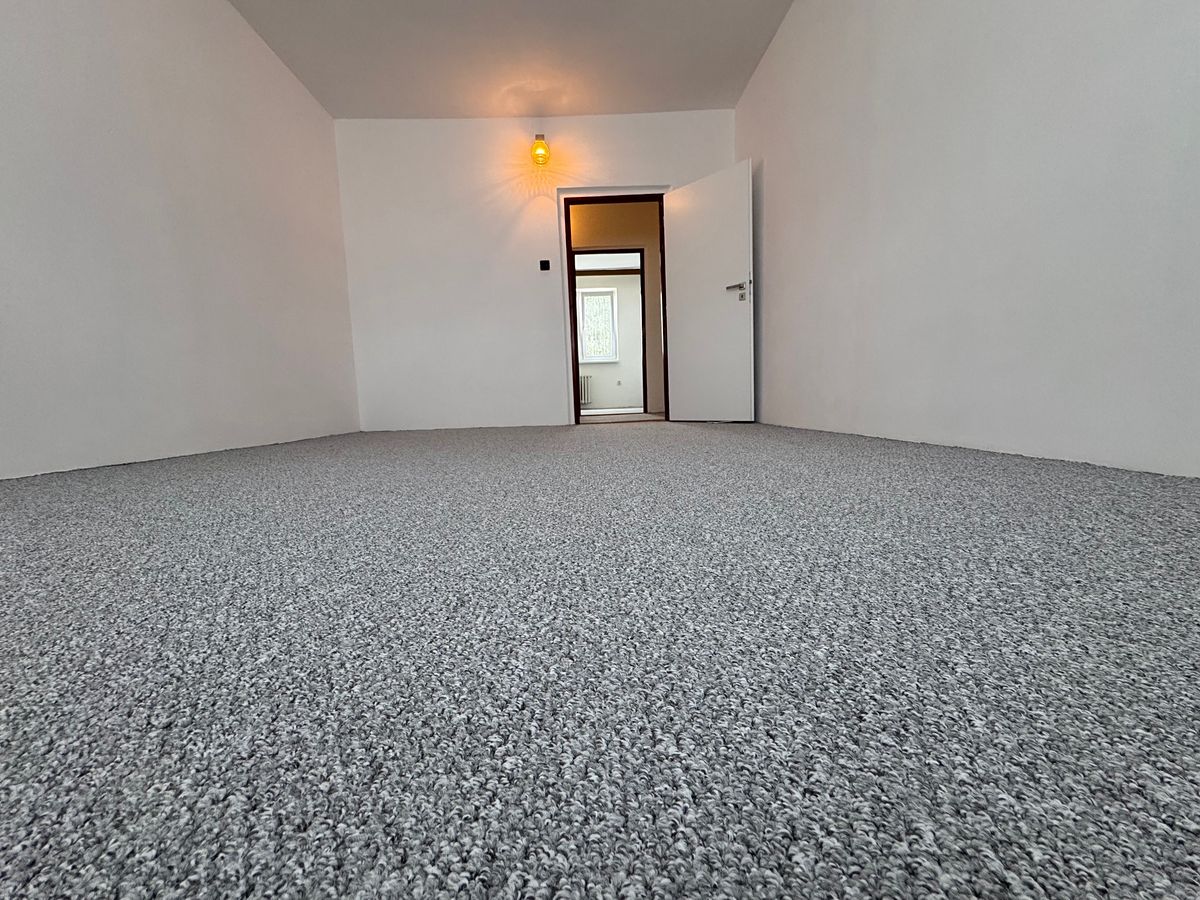 Pronájem bytu 3+1 73 m² – fotografie 2