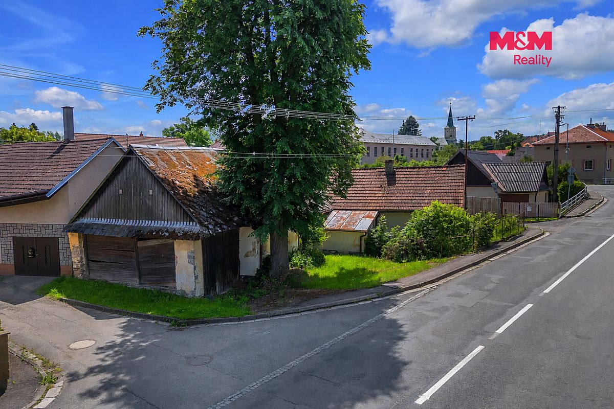 Prodej rodinného domu 120 m², pozemek 444 m² – fotografie 3
