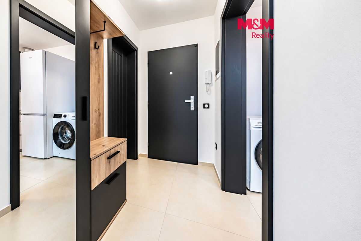 Pronájem bytu 2+kk 30 m²