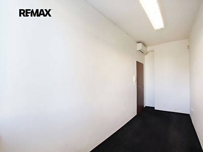 Pronájem komerčního prostoru, 10 m² (3 z 5)