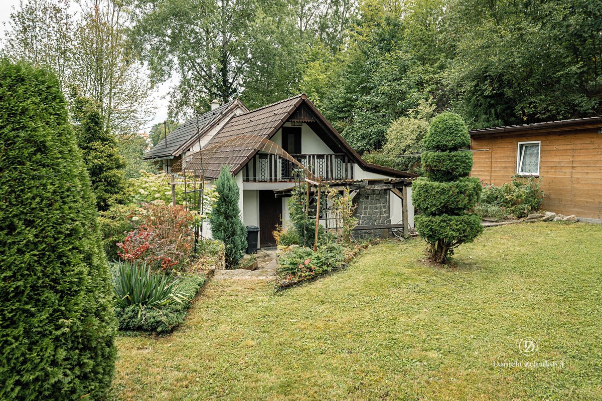 Prodej chaty 55 m², pozemek 739 m²