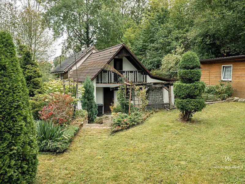 Prodej chaty 55 m², pozemek 739 m², Nové Hrady – náhled fotky 1