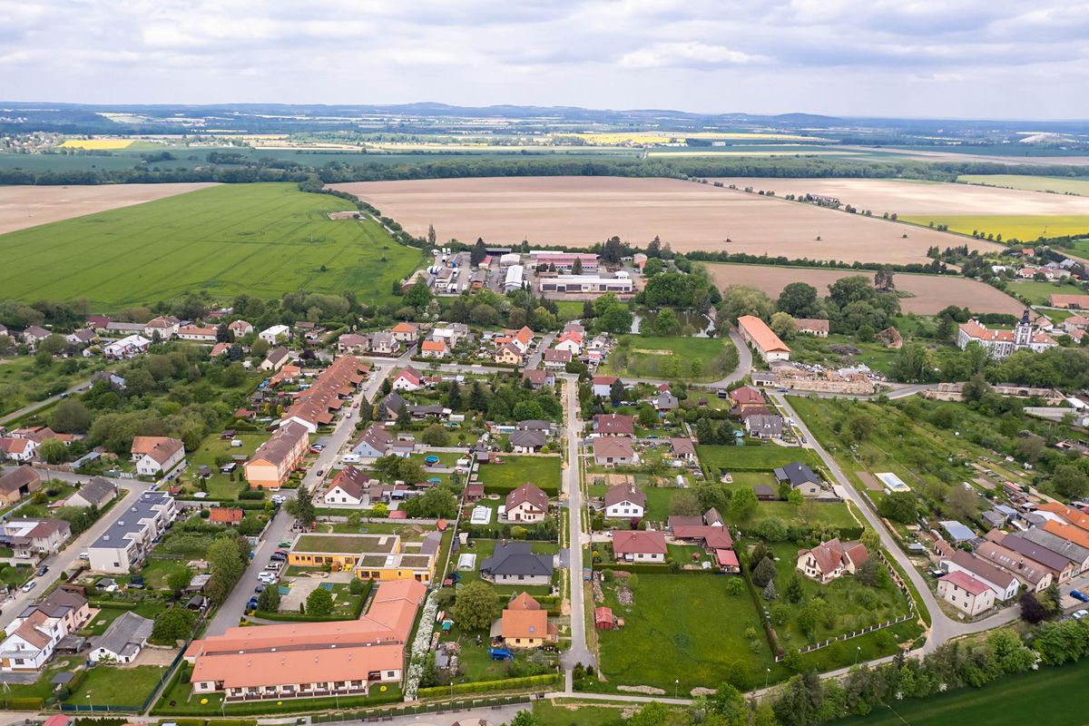 Prodej stavebního pozemku 6652 m² – fotografie 4