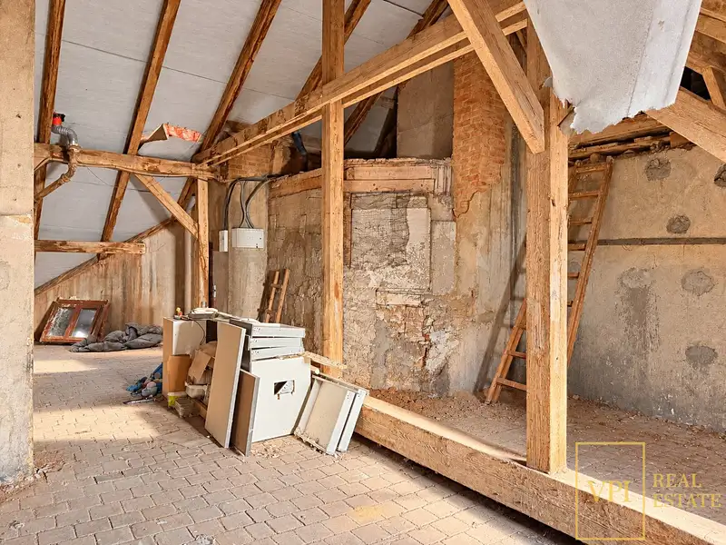 Prodej půdního prostoru 311 m², Praha – náhled fotky 2