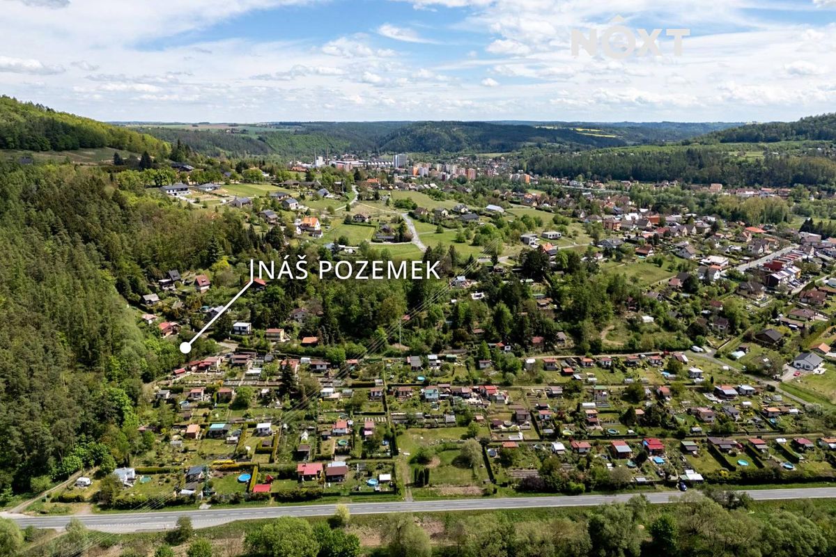Prodej stavebního pozemku 934 m² – fotografie 5