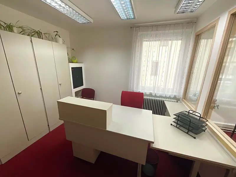 Pronájem kanceláře 62 m², Jeseník – náhled fotky 3