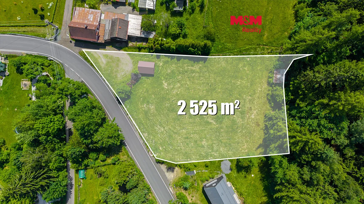 Prodej stavebního pozemku 2183 m²