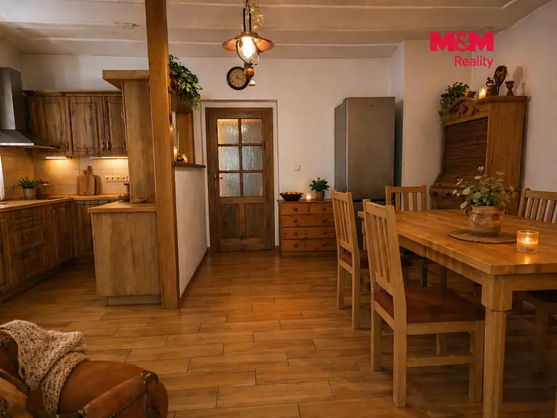 Prodej rodinného domu 158 m², pozemek 5485 m², Soutice – náhled fotky 2