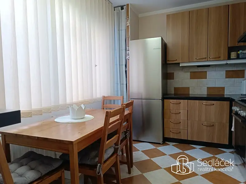 Prodej bytu 2+1 64 m², Sokolov – náhled fotky 2