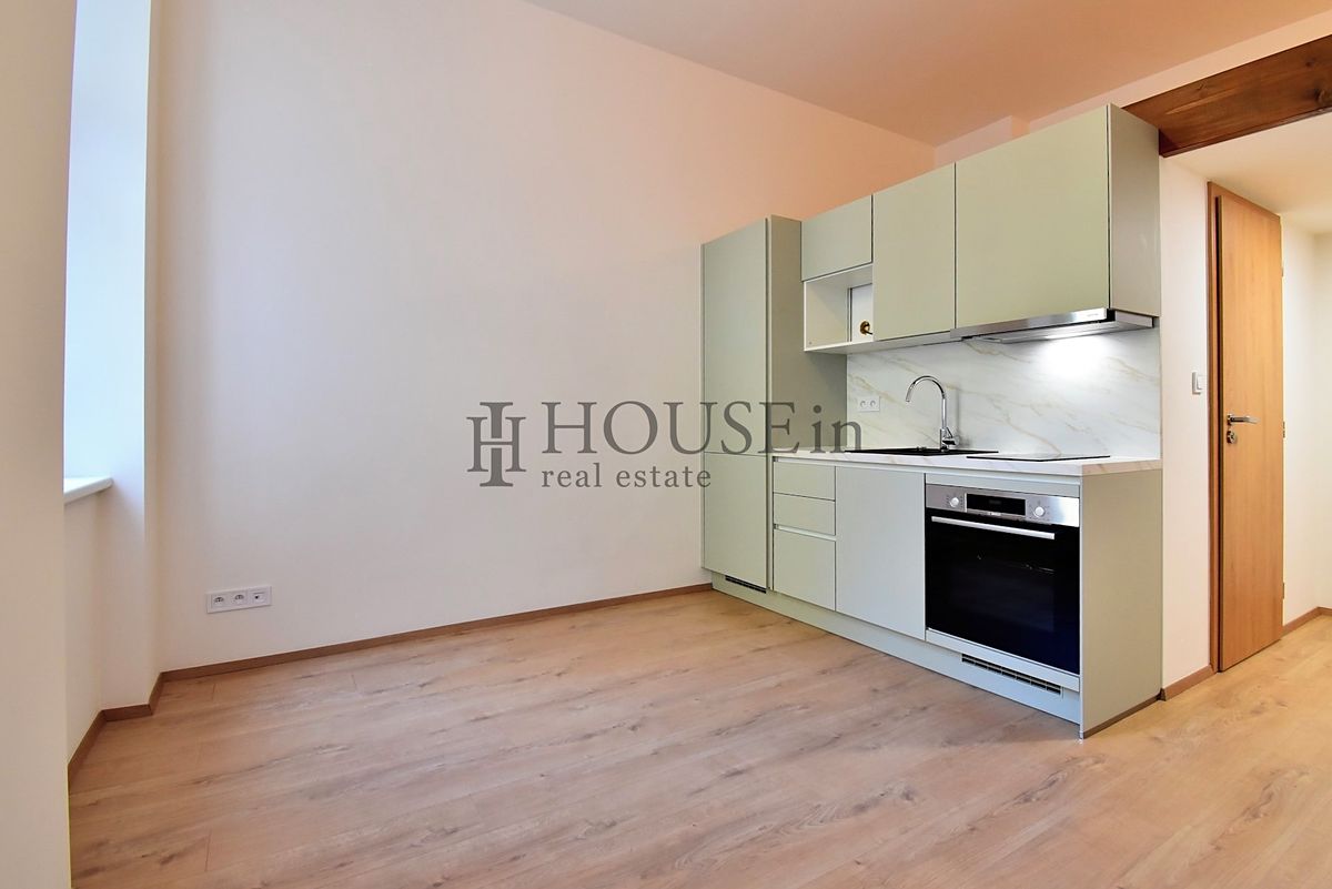 Pronájem bytu 1+kk 21 m²