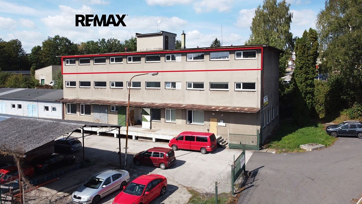 Pronájem skladového prostoru 133 m² – fotografie 2