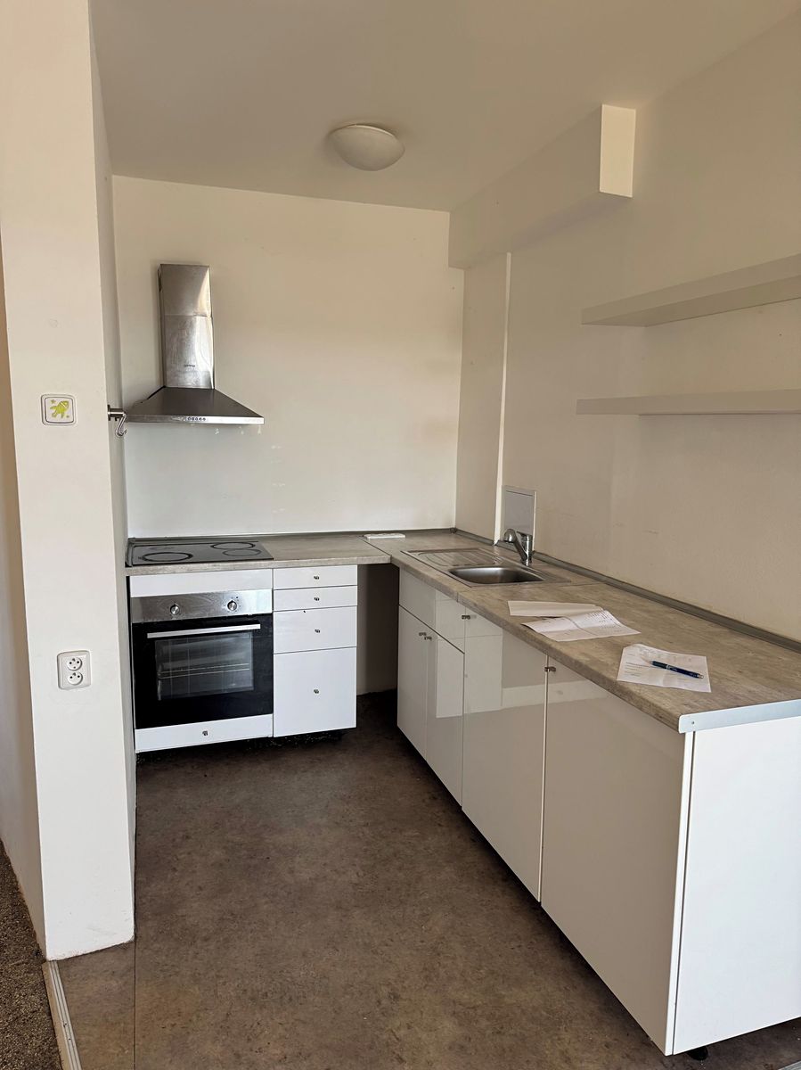 Pronájem bytu 3+1 80 m² – fotografie 3