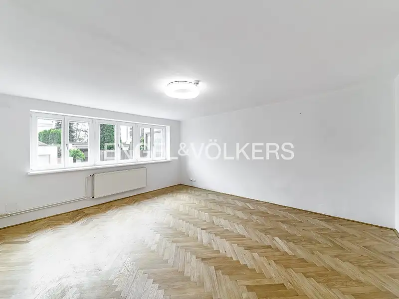 Pronájem rodinného domu 140 m², pozemek 218 m², Praha – náhled fotky 2