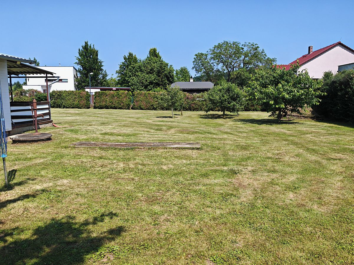 Prodej stavebního pozemku 1047 m²