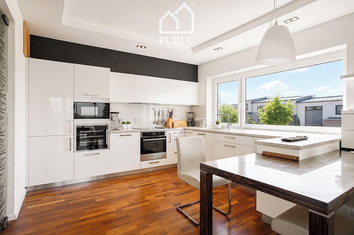 Pronájem bytu 3+kk 83 m² – fotografie 2
