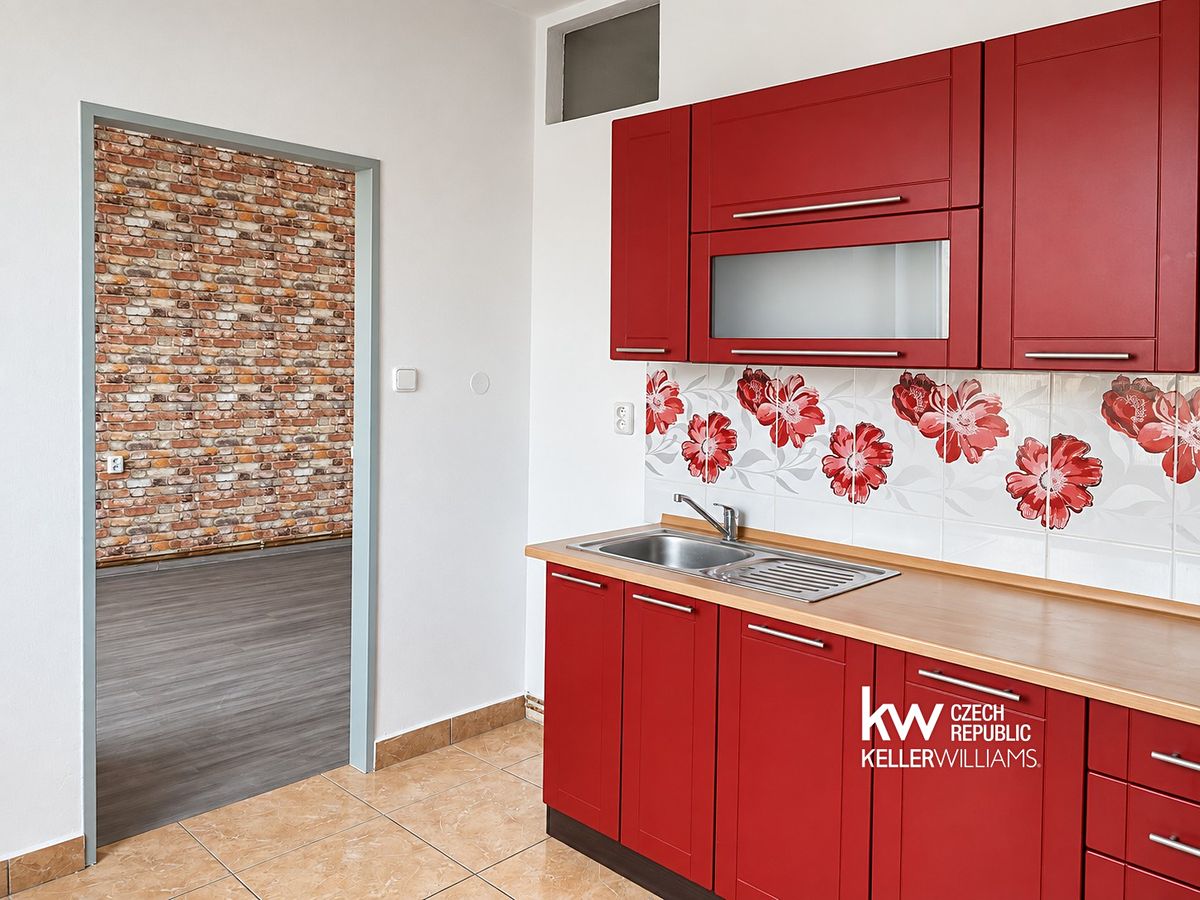 Pronájem bytu 2+1 51 m² – fotografie 3