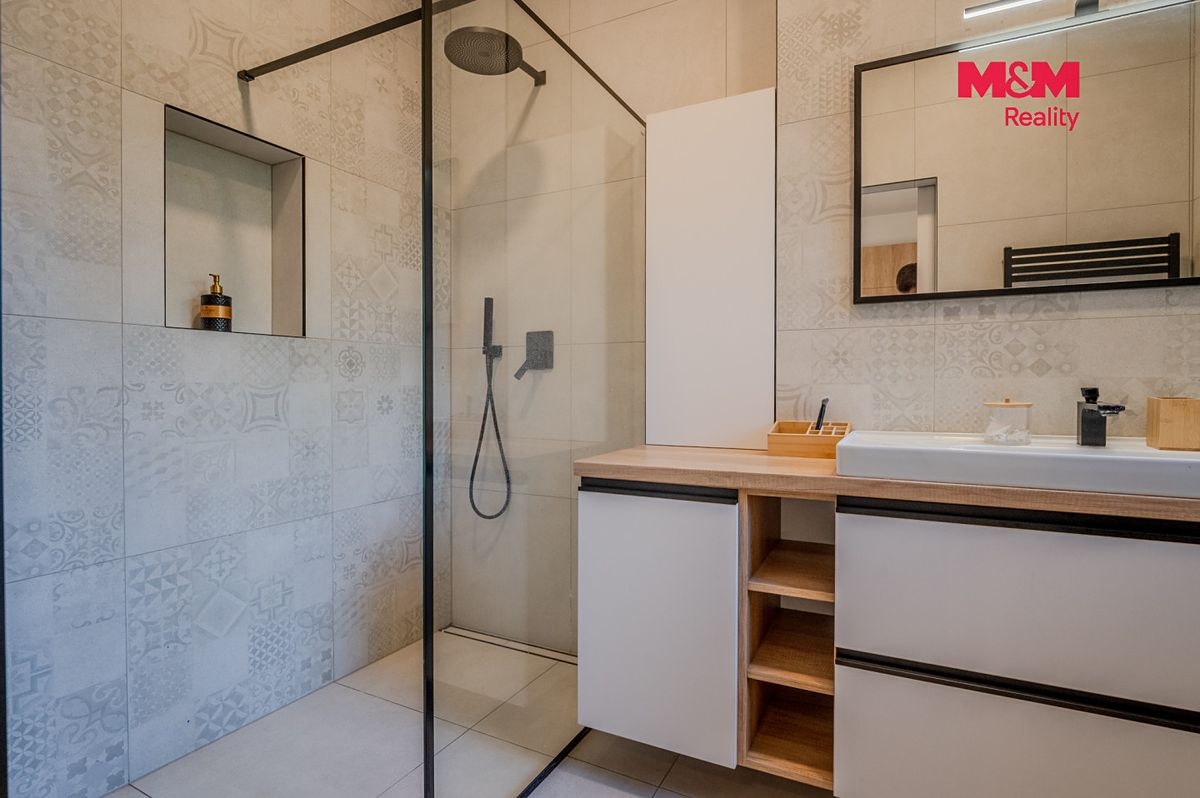 Pronájem bytu 3+kk 89 m² – fotografie 3