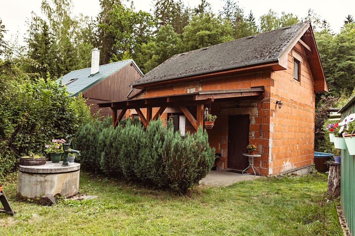Prodej chaty 65 m², pozemek 442 m² – fotografie 2