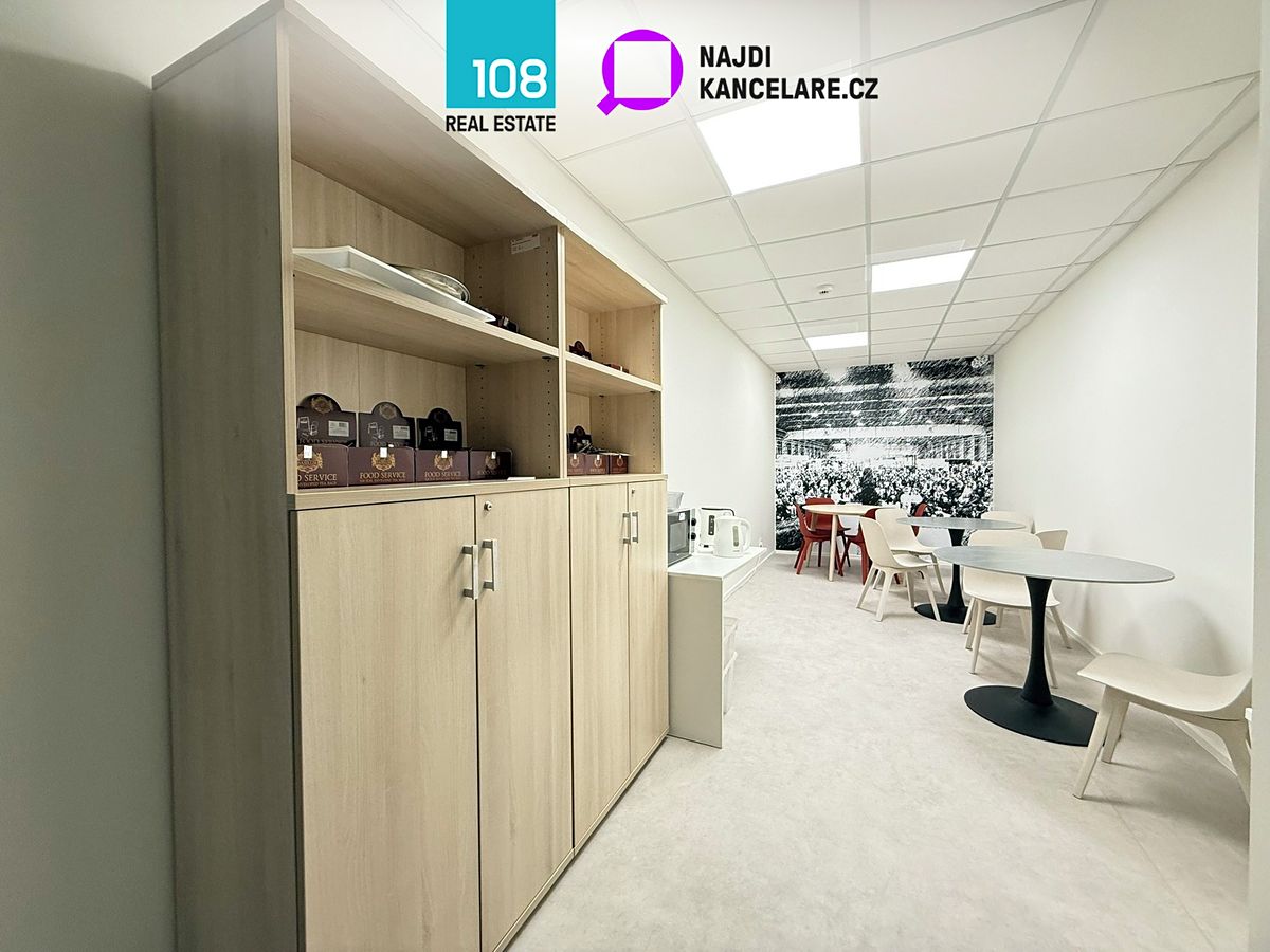 Pronájem kanceláře 1326 m² – fotografie 5