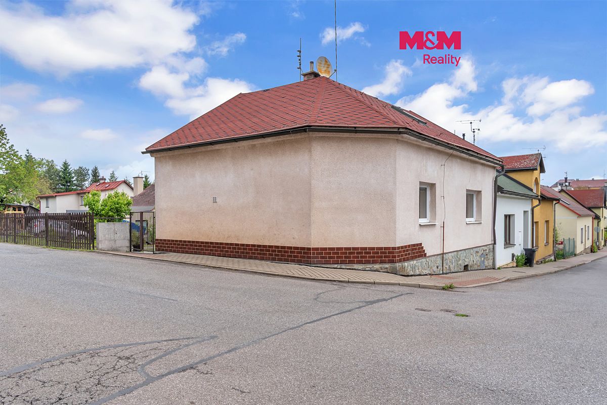 Prodej rodinného domu 122 m², pozemek 313 m²