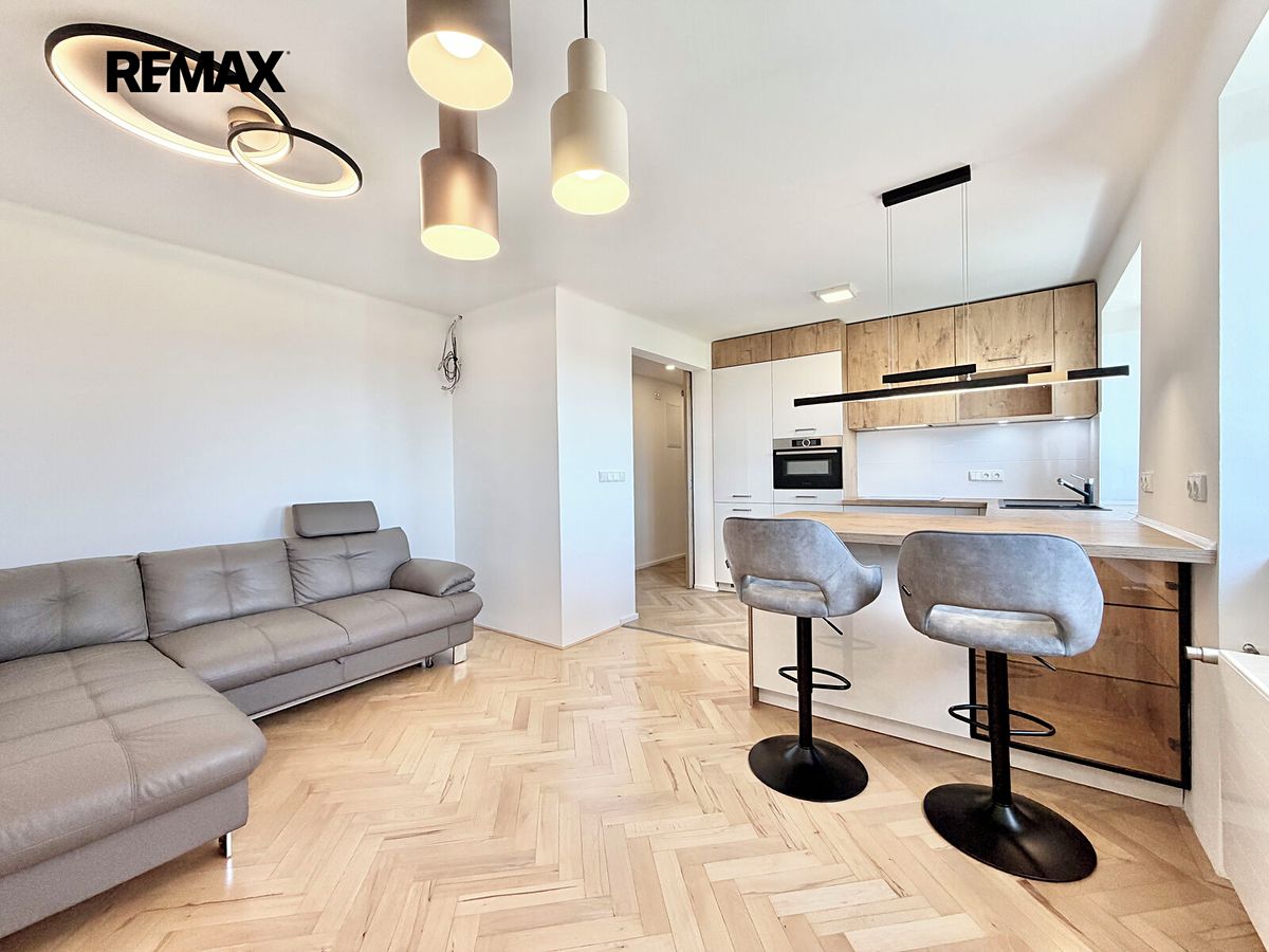 Pronájem bytu 3+kk 60 m² – fotografie 5