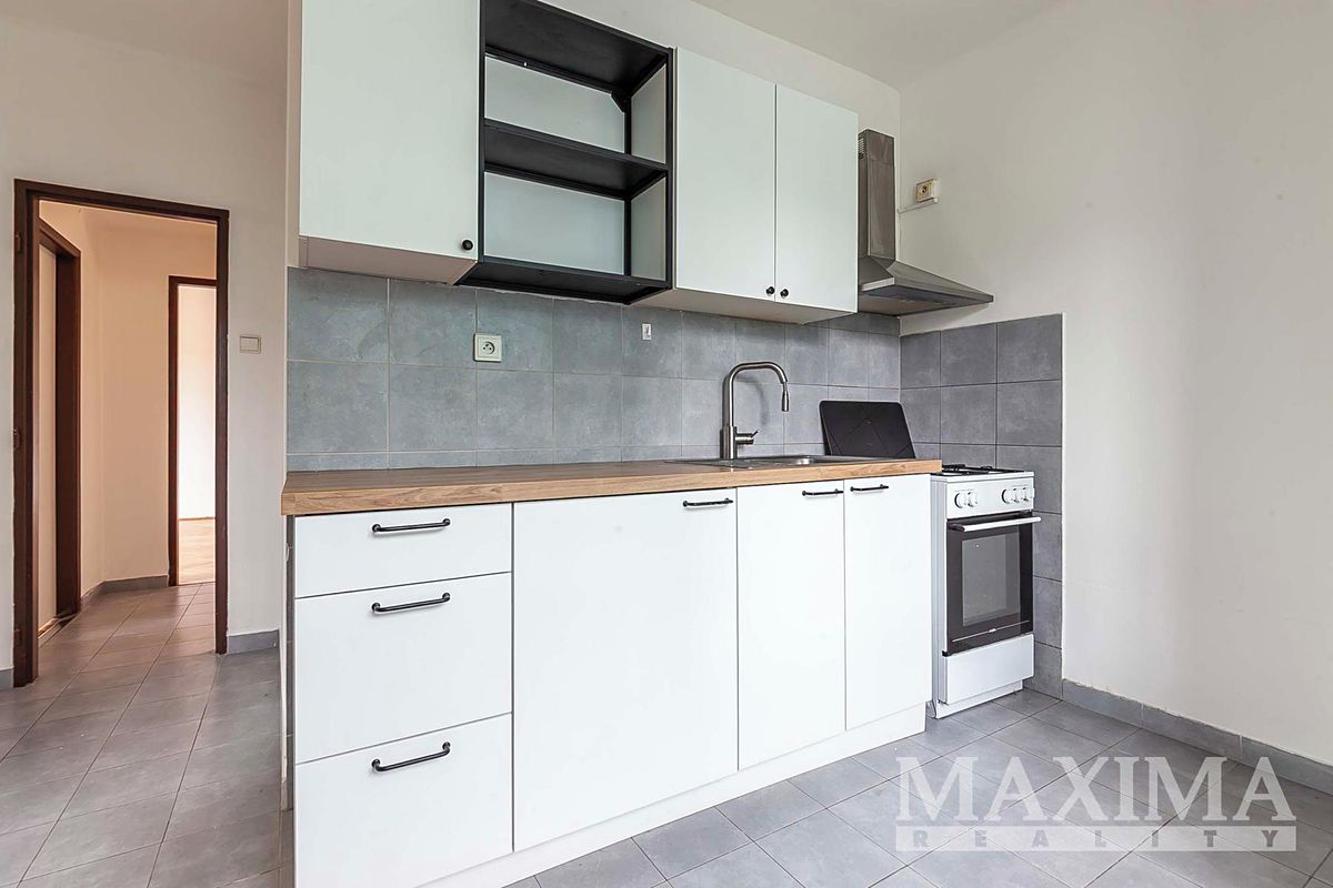 Pronájem bytu 2+1 56 m²