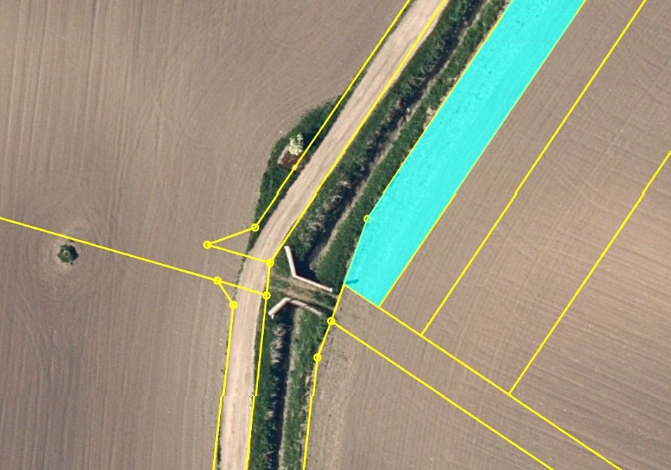 Prodej pole 2082 m² – fotografie 3