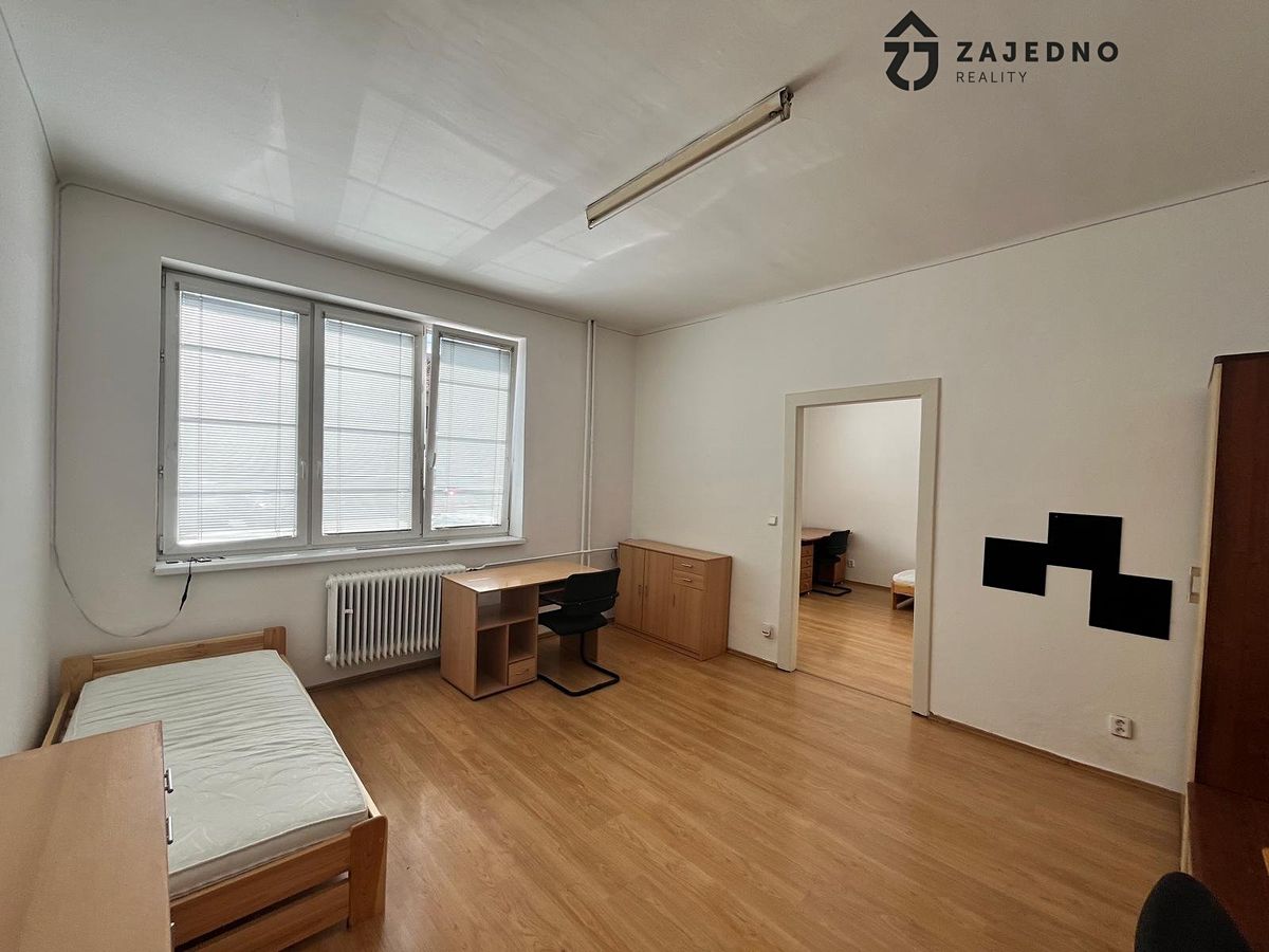 Pronájem bytu 2+1 60 m² – fotografie 2
