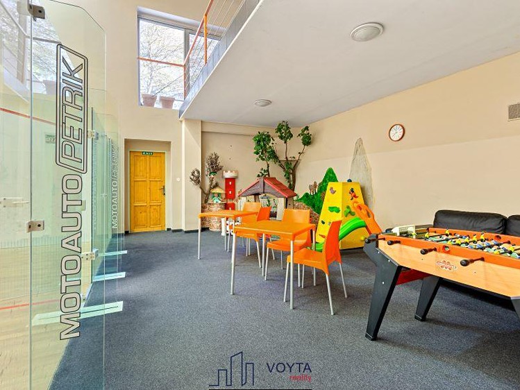 Комерційне приміщення на продаж, 464 м² (17 з 29)