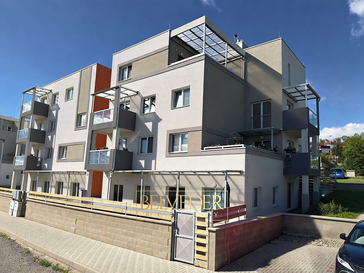 Pronájem bytu 3+kk 73 m²