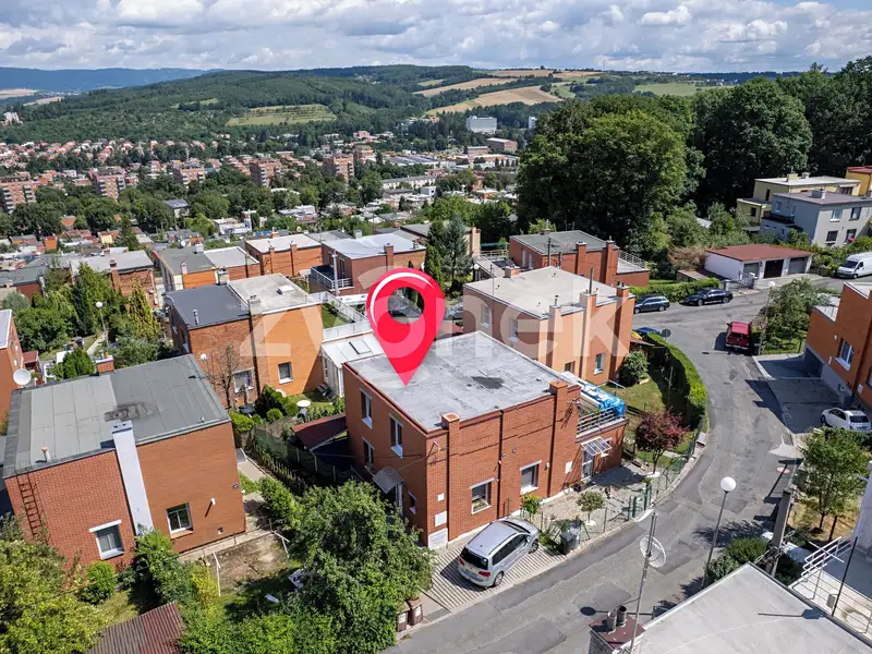 Prodej rodinného domu 76 m², pozemek 130 m², Zlín – náhled fotky 1