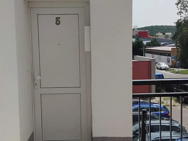 Pronájem bytu 2+1 72 m², Brno – náhled fotky 3