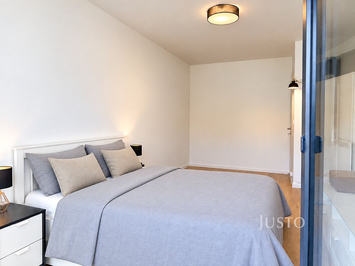Pronájem bytu 2+kk 57 m² – fotografie 5