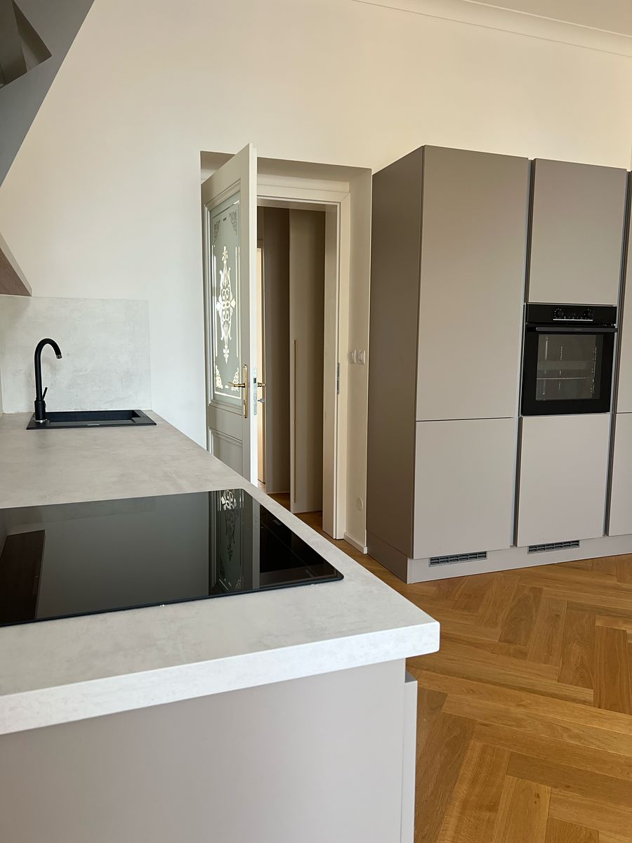 Pronájem bytu 2+kk 58 m² – fotografie 3