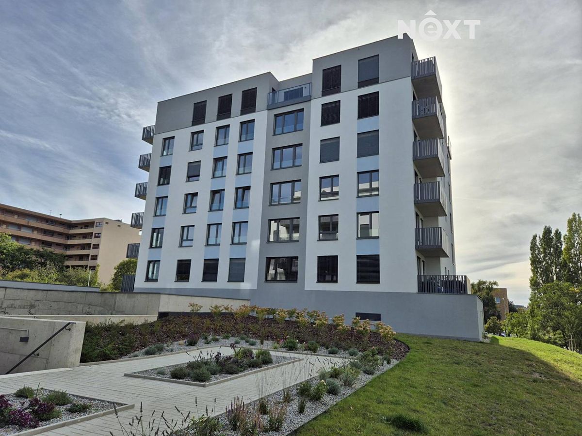 Pronájem bytu 1+kk 31 m²
