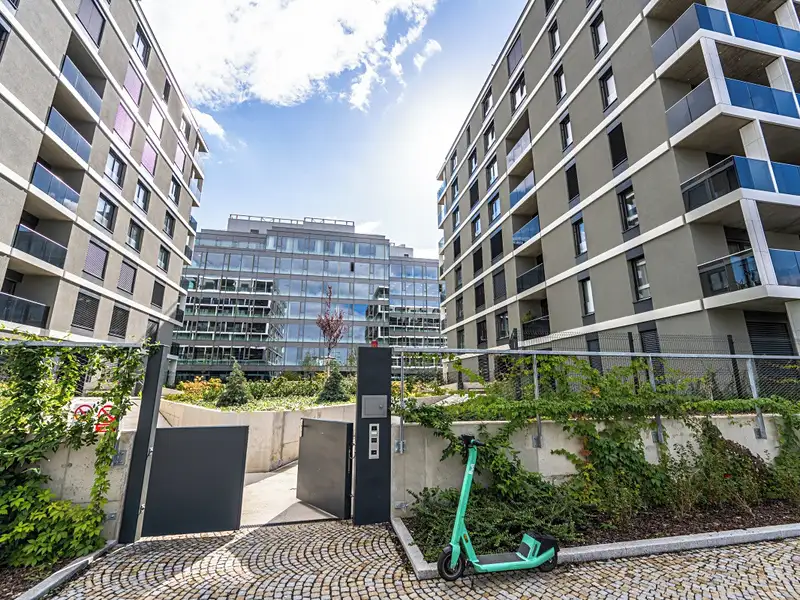 Pronájem bytu 2+kk 59 m², Praha – náhled fotky 1