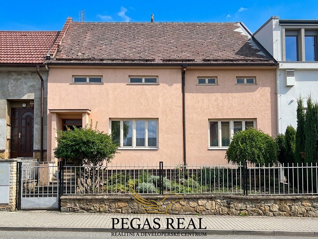 Prodej rodinného domu 120 m², pozemek 729 m²