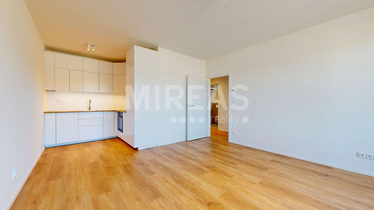 Pronájem bytu 2+kk 52 m² – fotografie 5