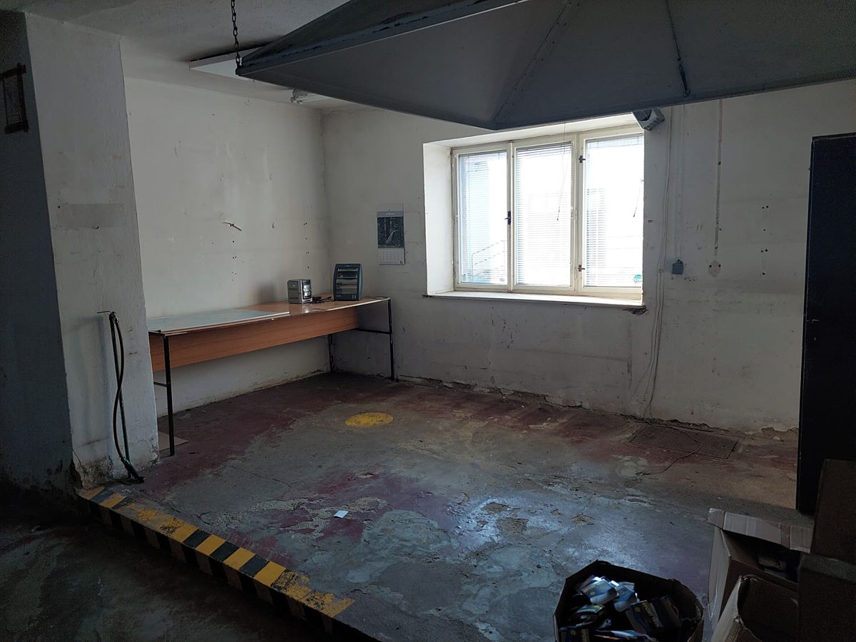 Prodej rodinného domu 330 m², pozemek 350 m² – fotografie 3