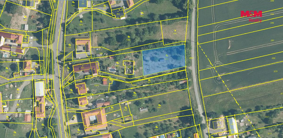 Prodej stavebního pozemku 1415 m² – fotografie 2