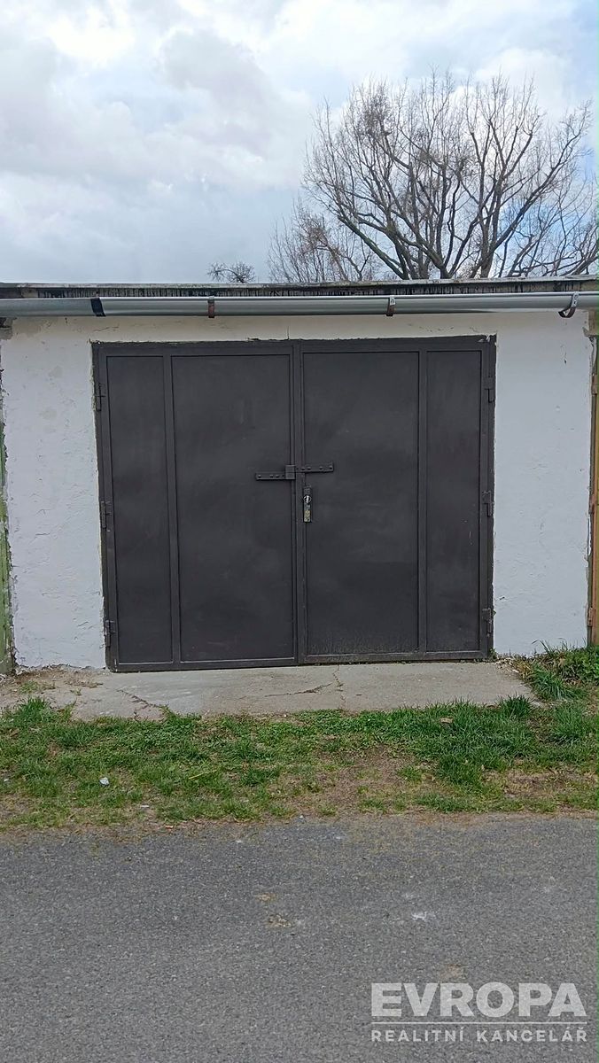 Prodej garáže 17 m²