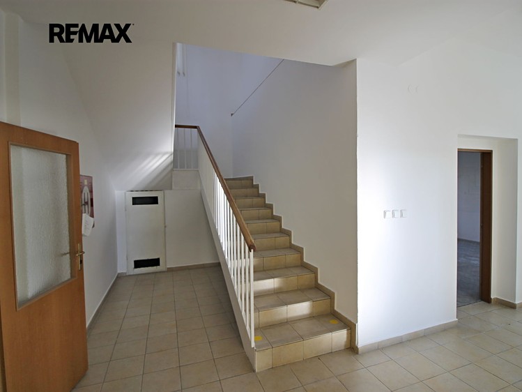 Gewerbefläche zum Kauf, 2.700 m² (4 von 15)