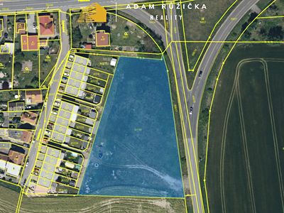 Prodej komerčního pozemku 6513 m²