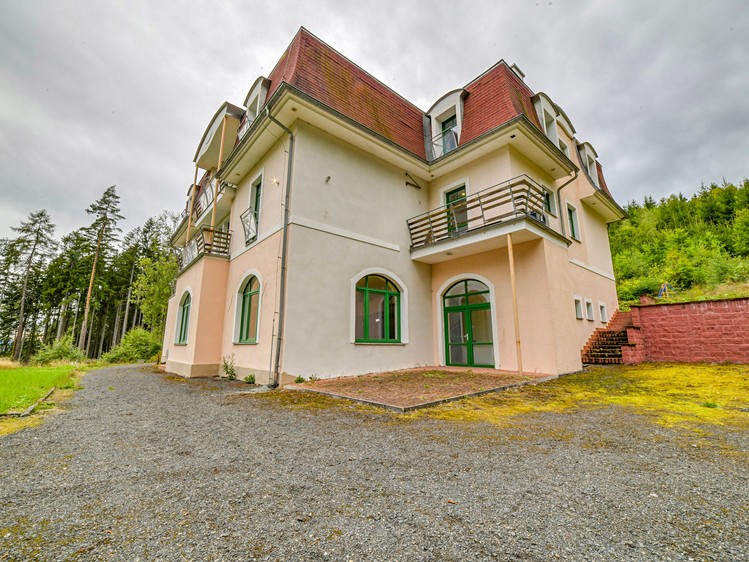 Комерційне приміщення на продаж, 899 м² (80 з 100)