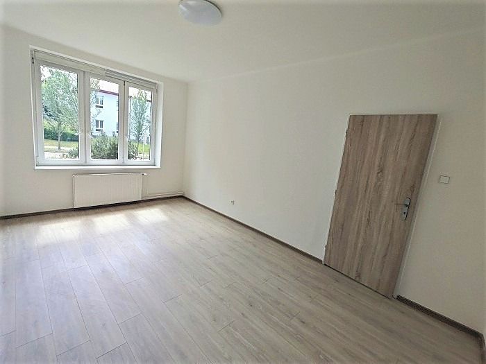 Pronájem bytu 2+kk 54 m² – fotografie 4